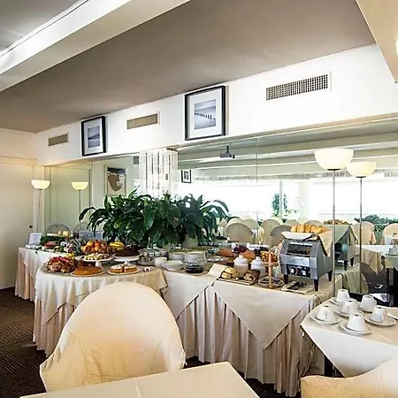 Terrazza Marconi Hotel&spamarine 4* Senigália